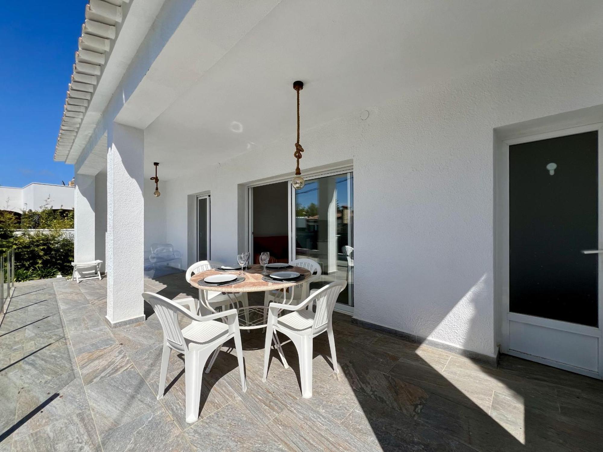 Montsia 23 - Casa Con Piscina Privada En * Roses